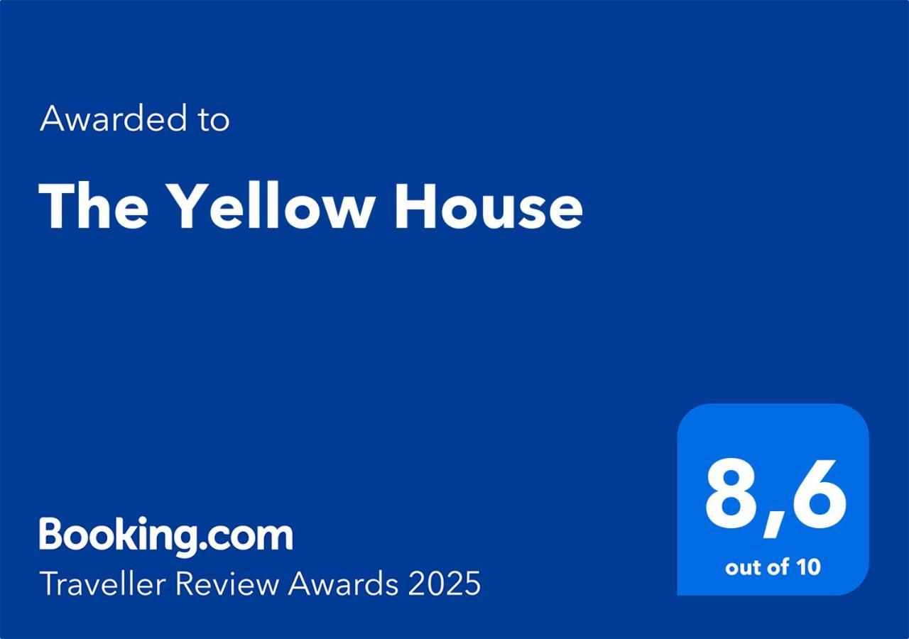 The Yellow House CTA Exteriér fotografie